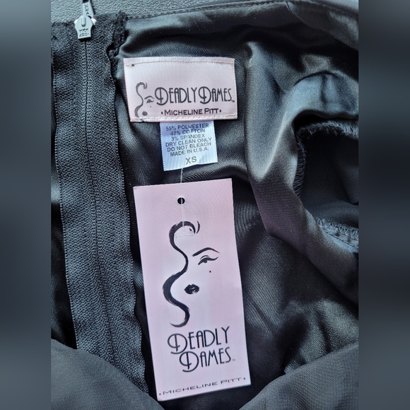 Deadly Dames Floral Dress, BNWT, Size XS - Picture 7 of 7